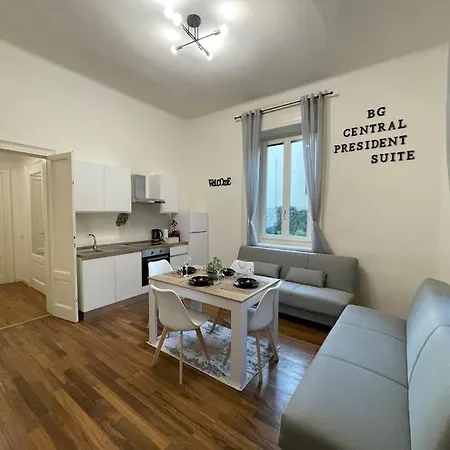 Bg President Con Parcheggio - Vista Alta Appartement