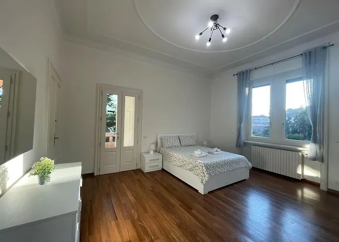 Bg President Con Parcheggio - Vista Citta Alta 公寓 贝尔加莫